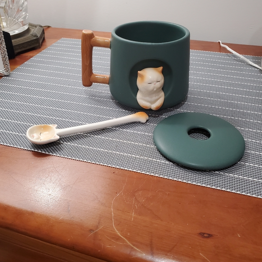 NWOT Cat coffee mug with spoon - Picture 2 of 4